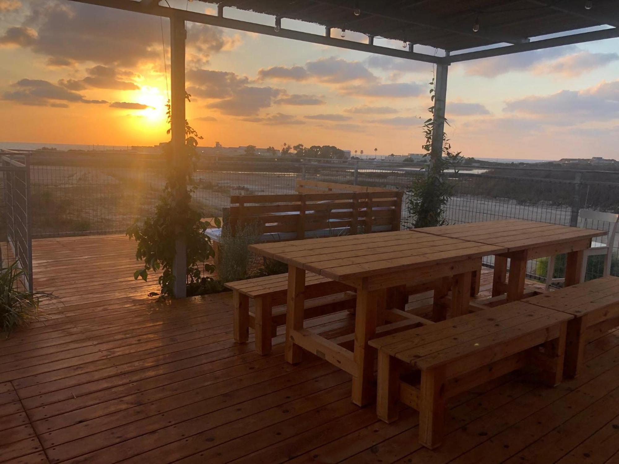 The Turquoise Suite On The Sea Trail, Atlit Екстериор снимка